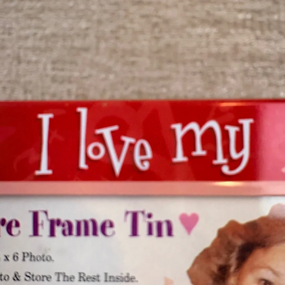 VTG I Love My Grandma Picture Frame Tin Red Metal Storage Box 4x6 Photo EUC Gift